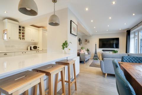 20 Sedgemoor, Shoeburyness, Southend-on-sea, SS3 8AX