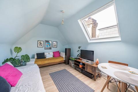 2 bedroom flat to rent, Osbaldeston Road, Upper Clapton, London, N16