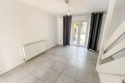 1 bedroom end of terrace house to rent, Sussex Place, Slough SL1