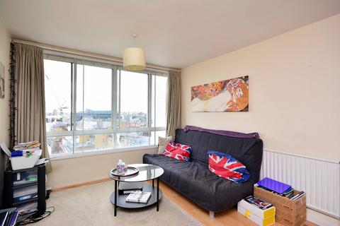 1 bedroom flat for sale, Stirling Court, Soho, London, W1F