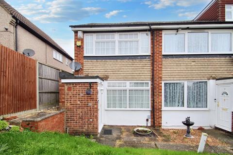 2 bedroom semi-detached house for sale, Turner Close, Hayes, Greater London