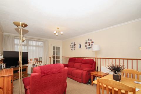 2 bedroom semi-detached house for sale, Turner Close, Hayes, Greater London