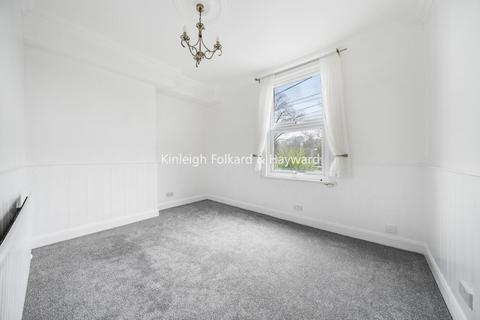 Flat 2, 3 Station Road, Shortlands, Bromley, BR2 0EY