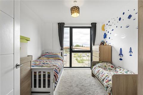 2 bedroom apartment for sale, Essex Wharf, London, E5