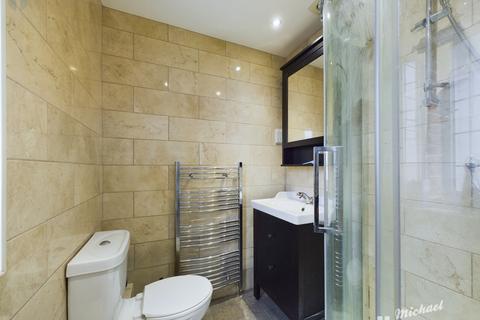 23 Bishops Field, Aston Clinton, Aylesbury, HP22 5BB