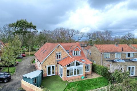 4 bedroom detached house for sale, Alonby Court, Long Newton