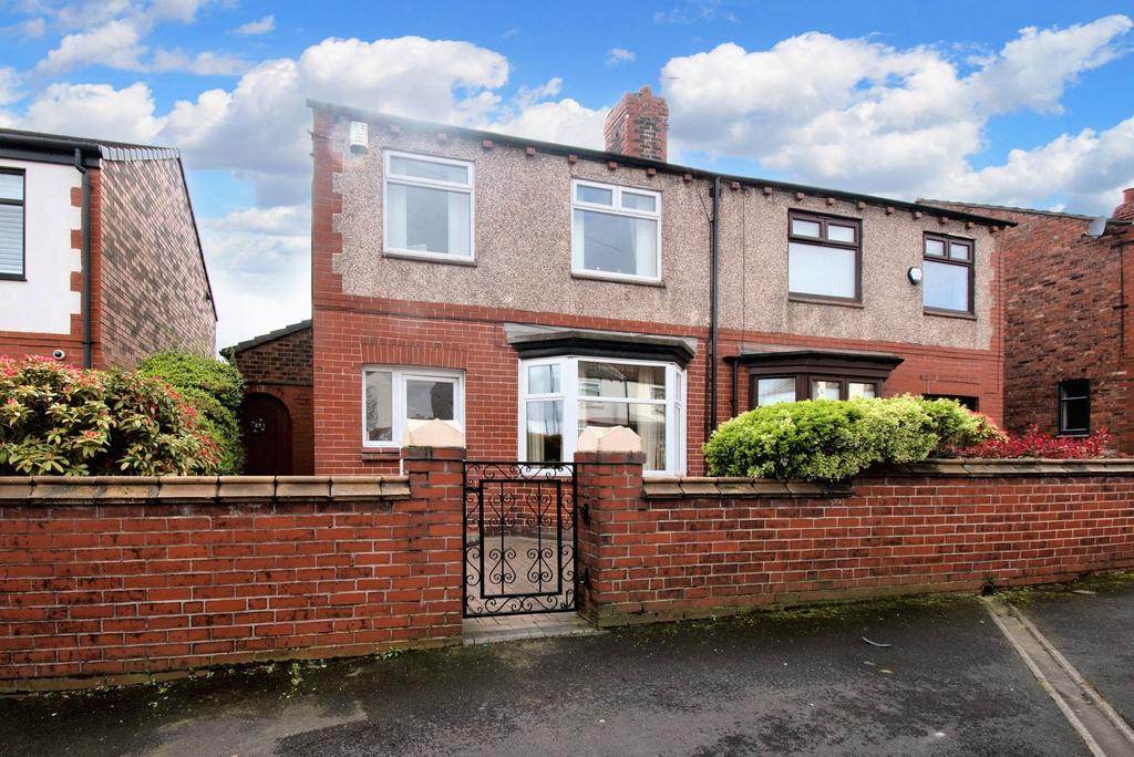 Stafford Road, St. Helens, WA10 3 bed semidetached house for sale £