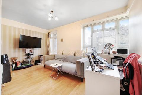 2 bedroom flat for sale, Lewisham Hill, London, SE13 7PD