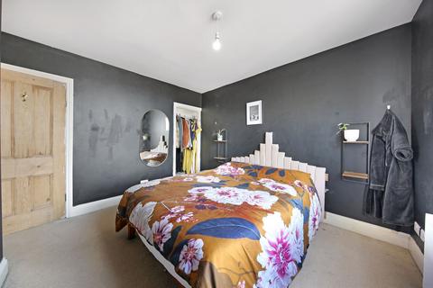229 Walkley Road, Sheffield, S6 2XN