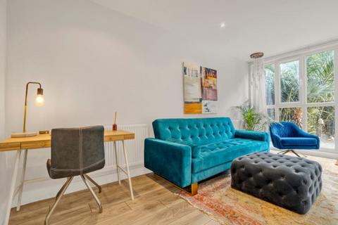 1 bedroom flat to rent, Scotson House, London SE11