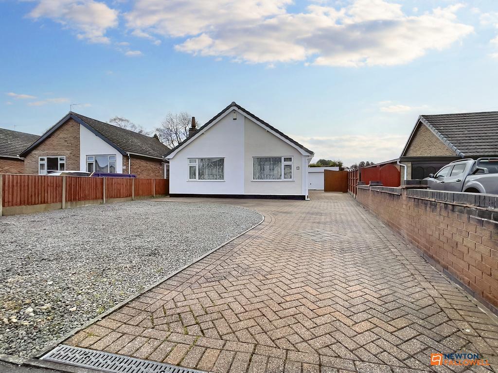 Church Lane, Whitwick, LE67 3 bed detached house for sale £357,700