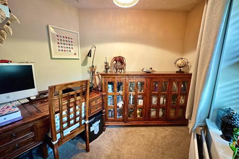 105 Bramble Tye, Laindon, Basildon, SS15 5GR