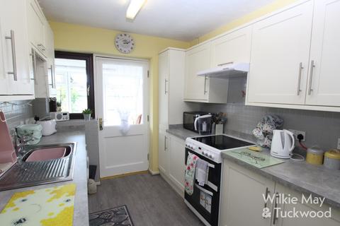 2 bedroom semi-detached bungalow for sale, Willow Court, Bridgwater TA6