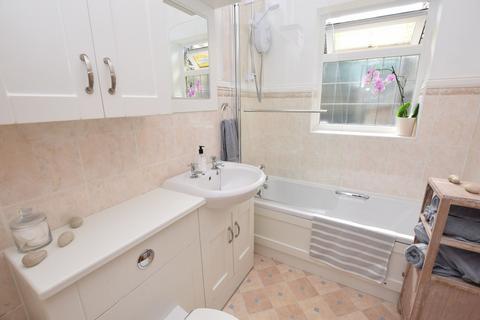 85 Carr Road, Deepcar, Sheffield, S36 2PR