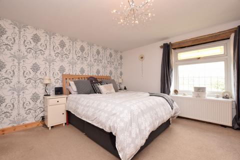 85 Carr Road, Deepcar, Sheffield, S36 2PR