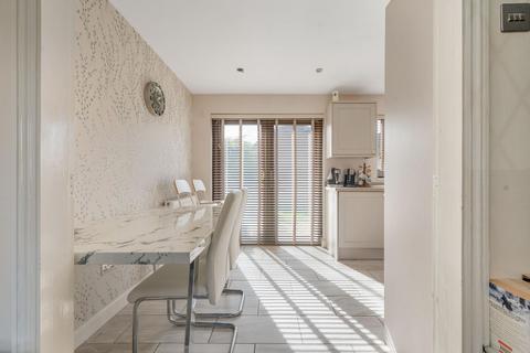 71 Temple Grange, Werrington, Peterborough, PE4 5DW