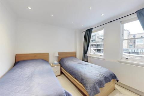 2 bedroom flat to rent, UPPER BERKELEY STREET, London, W1H