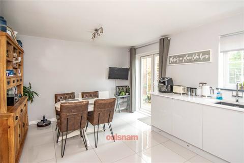21 Mallow Drive, Bromsgrove, B61 0UP