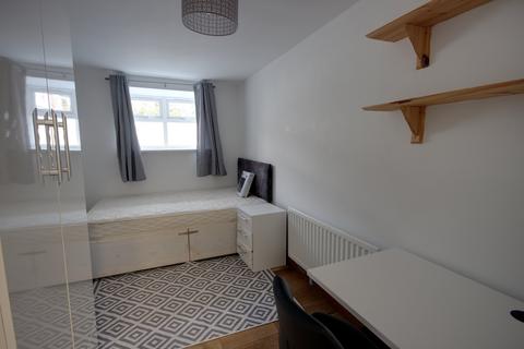 6 bedroom house to rent, Durham DH1