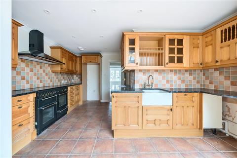 4 bedroom detached house to rent, Ballinger Road, South Heath, Great Missenden, HP16