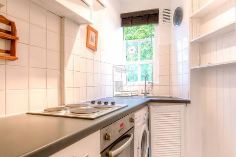 2 bedroom flat for sale, Chalk Farm NW3