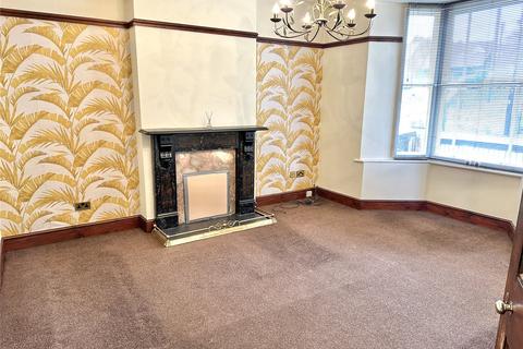 6 bedroom end of terrace house for sale, East Street, Rhayader, Powys, LD6