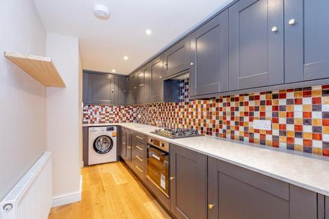 1 bedroom flat for sale, Aylesbury,  Buckinghamshire,  HP19