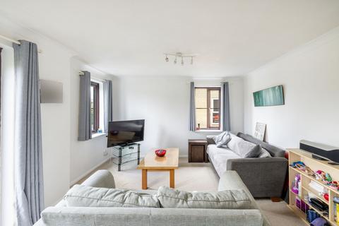 2 bedroom apartment for sale, Godolphin Court, Brighton Road, Crawley