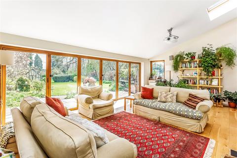 27 Alma Road, Reigate, RH2 0DH