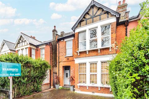 Brownlow Road, London, N11