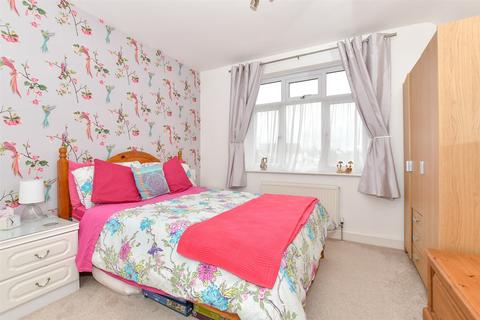 15 Bognor Drive, Herne Bay, CT6 8QP