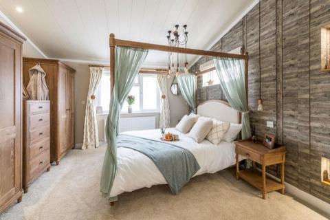 2 bedroom lodge for sale, Seal Bay Resort, Selsey PO20