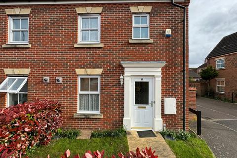 3 bedroom end of terrace house for sale, Walker Crescent, Langley, Berkshire, SL3