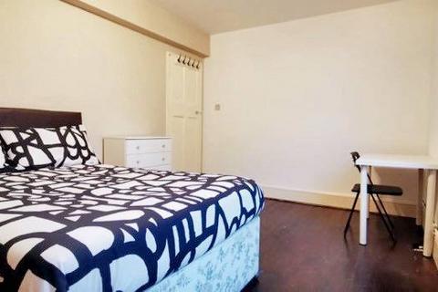 2 bedroom flat to rent, Menotti Street, London E2