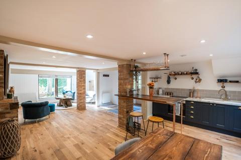 3 bedroom barn conversion for sale, Southampton Road, Boldre, Lymington, Hampshire, SO41