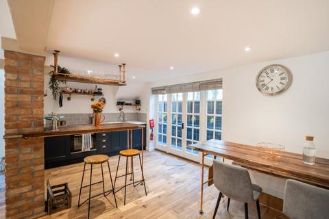 3 bedroom barn conversion for sale, Southampton Road, Boldre, Lymington, Hampshire, SO41