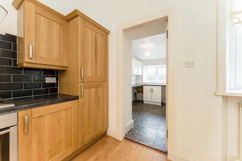 3 bedroom flat for sale, Ava Street, Kirkcaldy, KY1