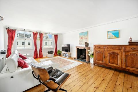 3 bedroom maisonette for sale, Cromwell Place, London
