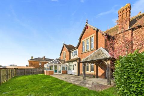 undefined, Stroud Road, Gloucester, Gloucestershire, GL1