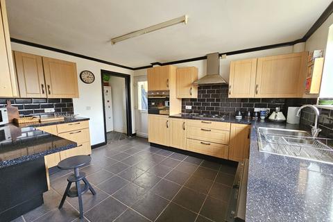 3 bedroom semi-detached house for sale, Swithland Road, Coalville, Leicestershire