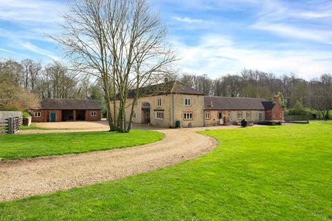 5 bedroom detached house for sale, Springfield Barn, The Avenue, Exton