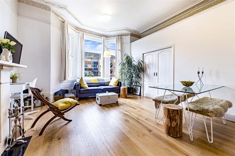 Flat 1, 24 Adelaide Road, Surbiton, KT6 4SS