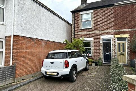 2 bedroom semi-detached house to rent, Albert Crescent, Bury St. Edmunds IP33