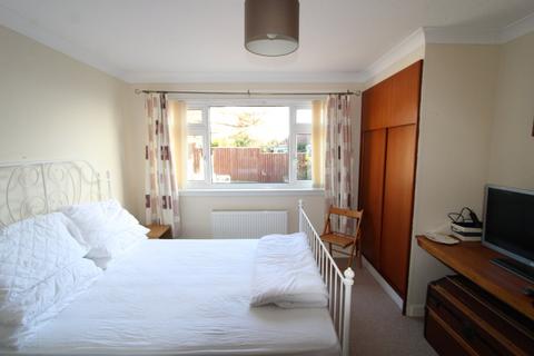 3 bedroom detached house to rent, West Braes Crescent, Crail, Fife, KY10
