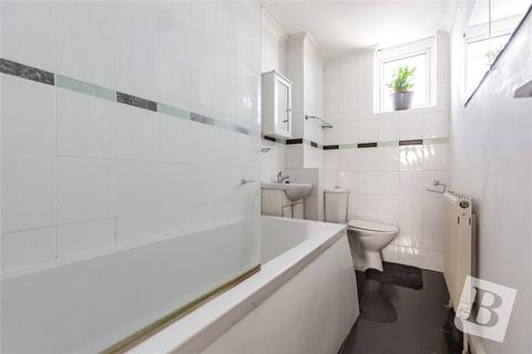 121h Vale Road, Northfleet, Gravesend, DA11 8DB
