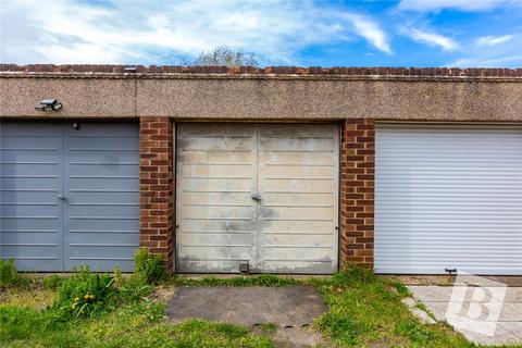 121h Vale Road, Northfleet, Gravesend, DA11 8DB