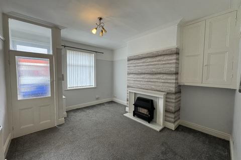 2 bedroom terraced house for sale, Drummond Avenue, Layton FY3