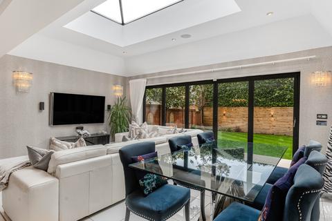 4 Parkfields, Sutton Coldfield, B74 4GA