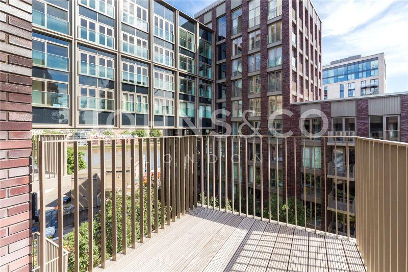Apartment in London - More