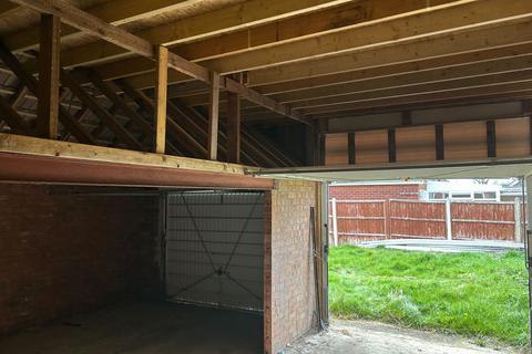 Garage for sale, Garages at North Foreland Drive, Skegness, Lincolnshire, PE25 1QT